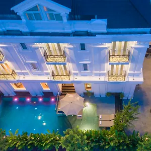 Отель Canal House